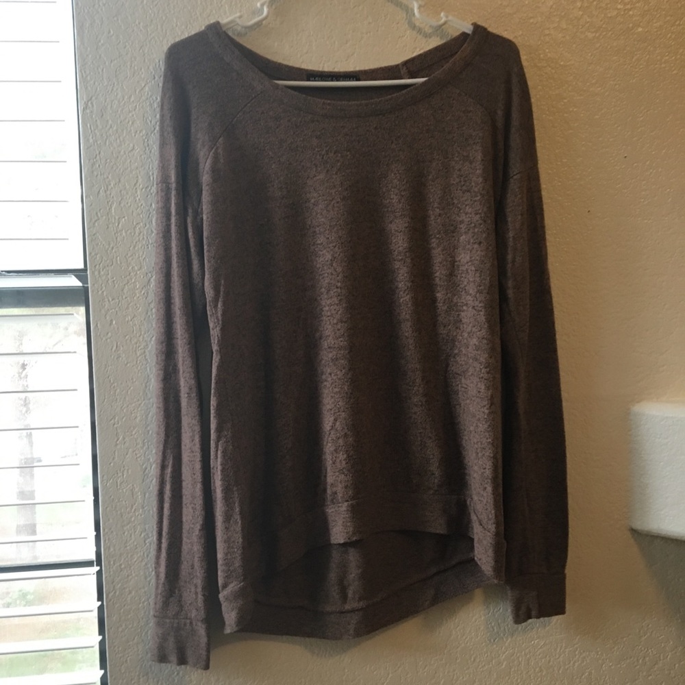 Brown long sleeve sweater